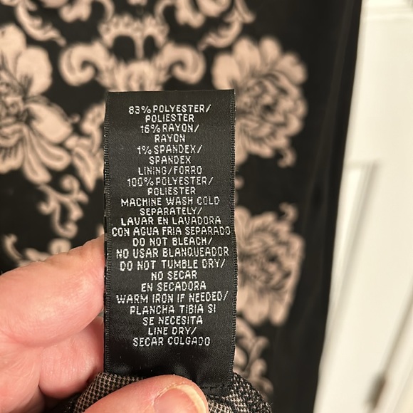 S.L. Fashions Black Cap Sleeve Knit Dress Cream Floral Pattern Size 14 EUC - Picture 7 of 8